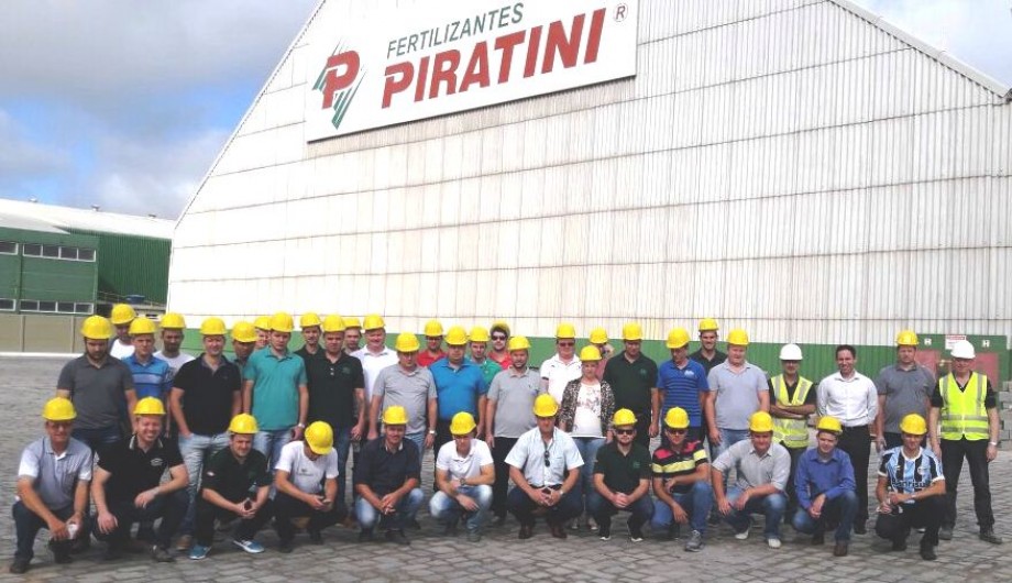 Visita a adubeira em Rio Grande